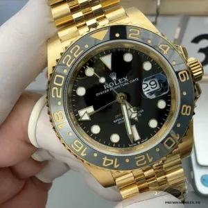 Wrist shot of the Rolex GMT-Master II 126718GRNR on Jubilee bracelet