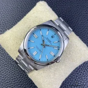Wrist shot of the Oyster Perpetual 124300 in bright blue
