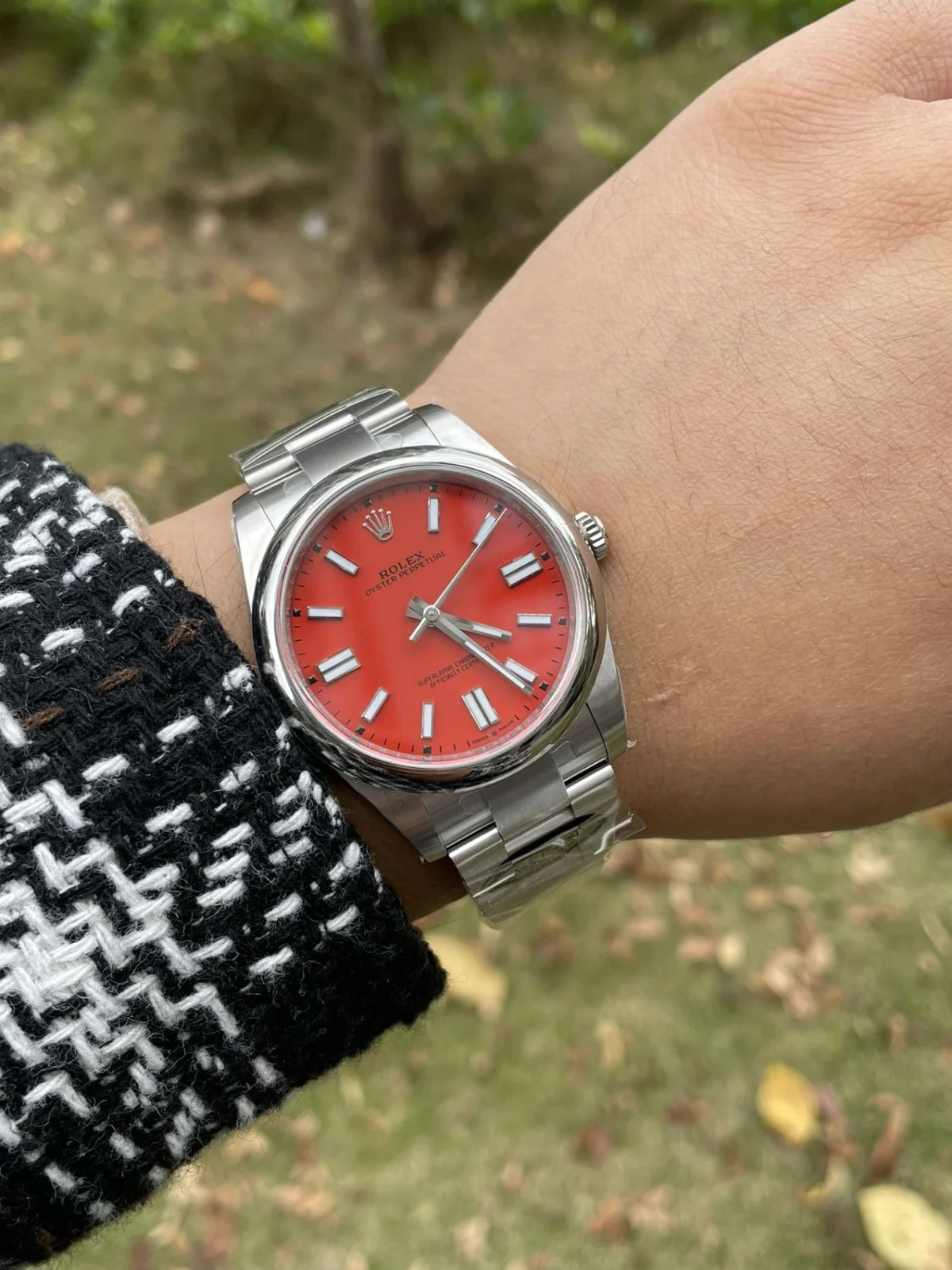 Replica Rolex oyster perpetual M124300-0007 41mm - Image 17