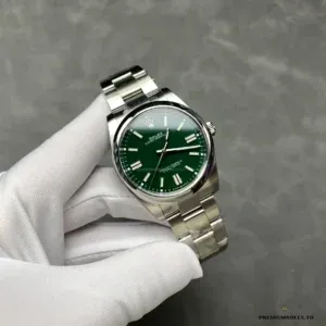 Wrist shot of the Rolex Oyster Perpetual 124300 green dial on Oyster