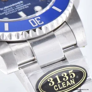 Oyster bracelet links and Glidelock clasp on the 116619LB