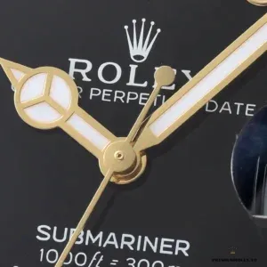 Lug and case detail on the 41mm Submariner 126618LN yellow gold