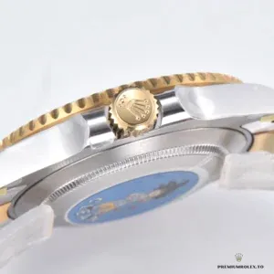 Wrist shot of the Rolex Submariner 116613LB two-tone on Oyster bracelet