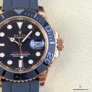 Crown and case side of the Yacht-Master 126655 in rose gold plating