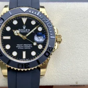 Glidelock extension mechanism on the 226658 Oysterflex bracelet