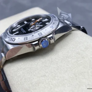 Explorer II 226570 dial close-up showing Chromalight luminescent markers and date window