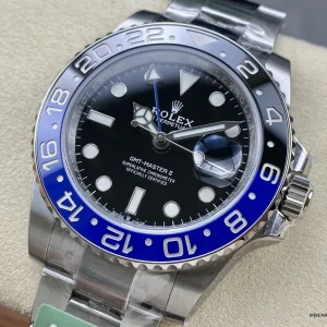 Close-up of blue-to-black Cerachrom bezel gradient on 116710BLNR