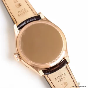 Fluted double bezel framing the white dial on 50535