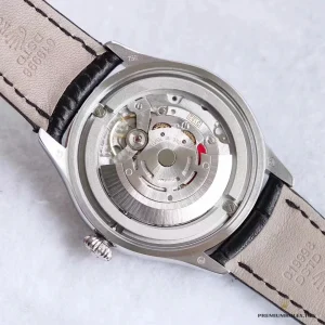 White gold deployant clasp on alligator leather strap