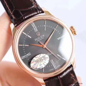 Crown detail with Rolex coronet on Everose Cellini Time