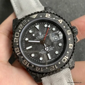 Close-up of carbon-fiber bezel insert with 24-hour markings