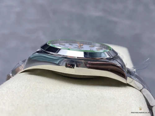 Replica Rolex Milgauss 116400.03 White Dial 40mm Orange - Affordable Luxury Fake Timepiece