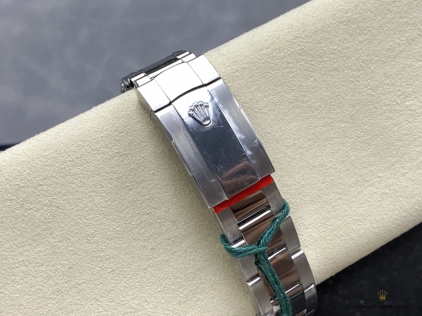 Replica Rolex Milgauss 116400.03 White Dial 40mm Orange - Swiss-Made Clone Watch