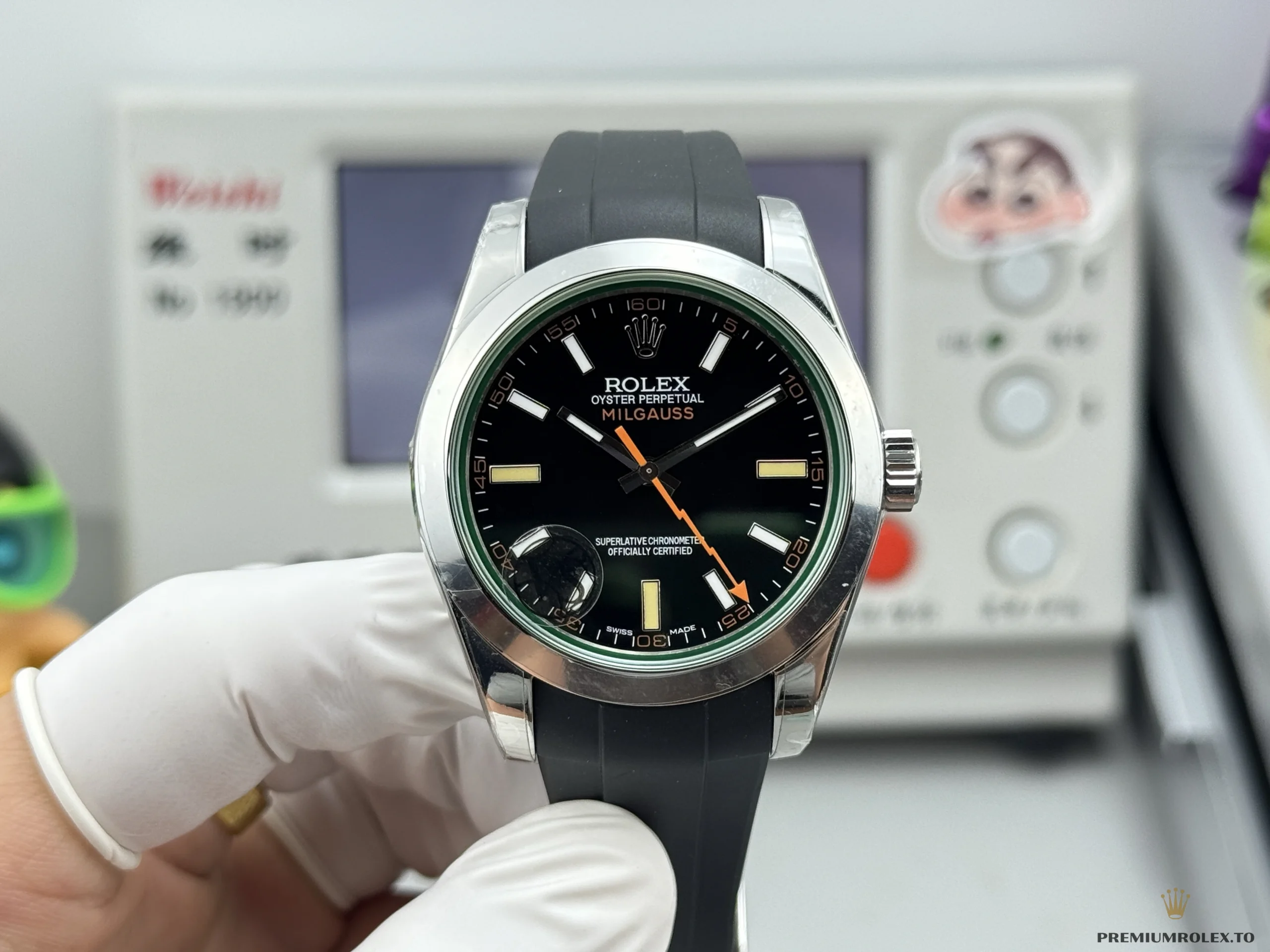 Fake Rolex MILGAUSS 40mm 116400GV - Swiss Movement Replica Watch