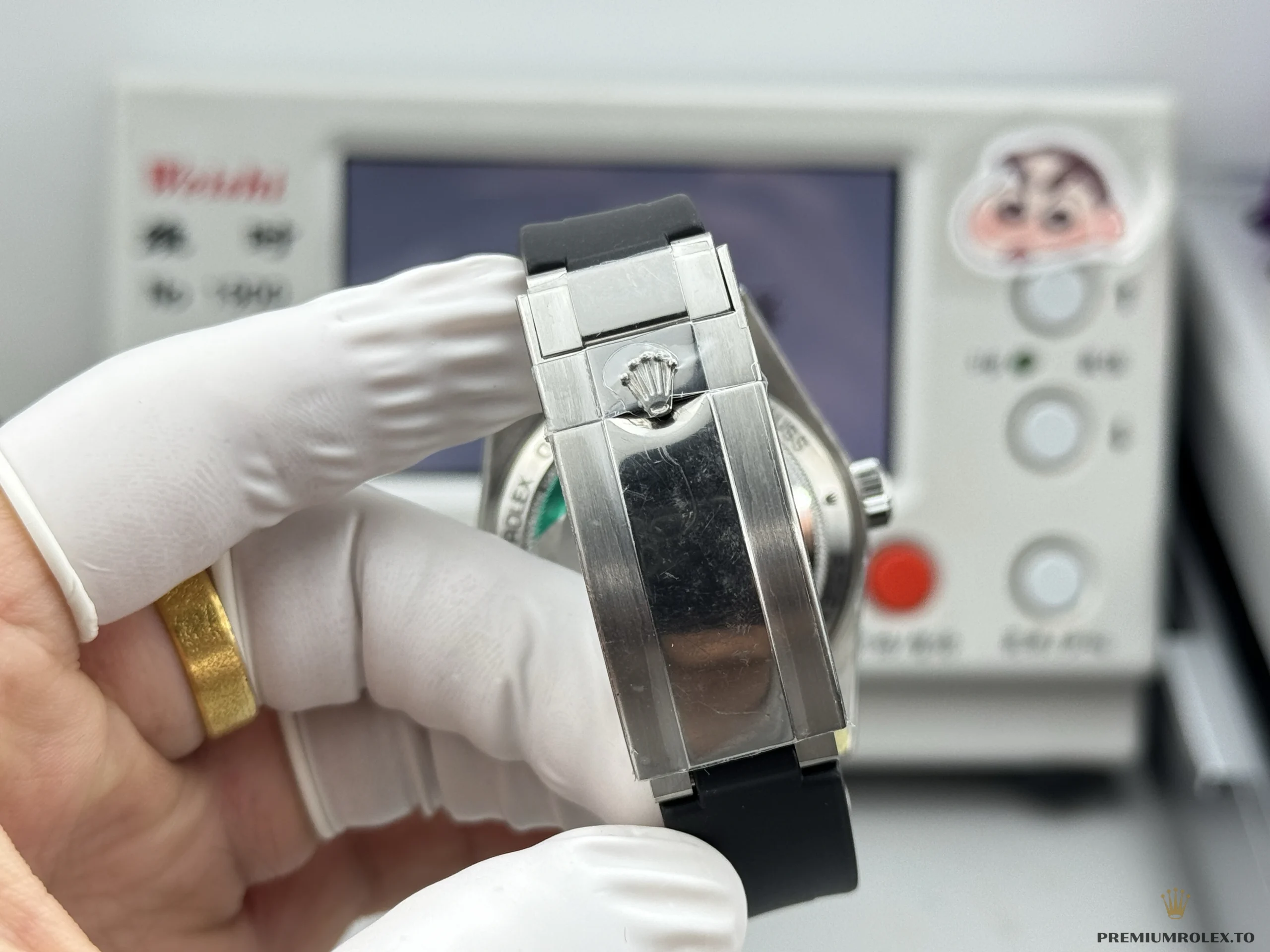 Fake Rolex MILGAUSS 40mm 116400GV - 1:1 Swiss Replica Watch