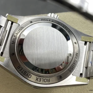 Close-up of green sapphire crystal edge on Milgauss GV reference