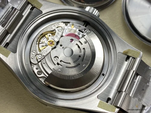 Super Clone Rolex Milgauss 40mm Black Dial 116400GV - Affordable Luxury Fake Timepiece