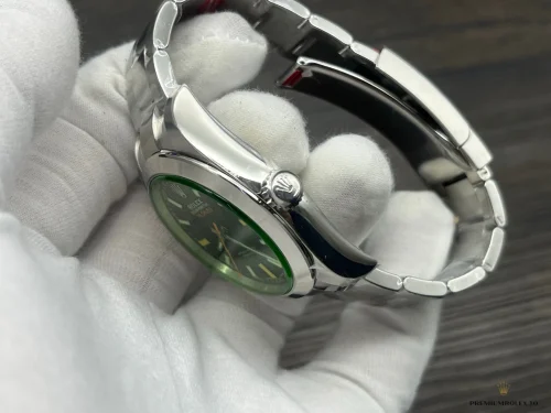 Fake Rolex Milgauss 40mm Green Black 116400GV - Affordable Super Clone Watch