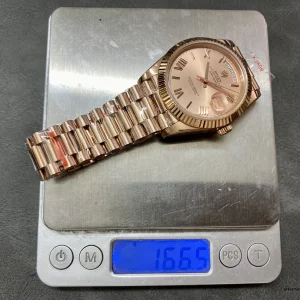 Day-Date 228235 President bracelet links in rose gold-plated finish