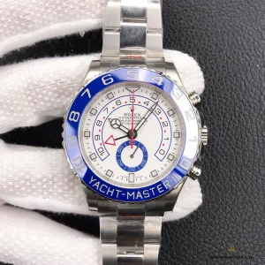 Three-quarter angle of Yacht-Master 116680 highlighting case proportions
