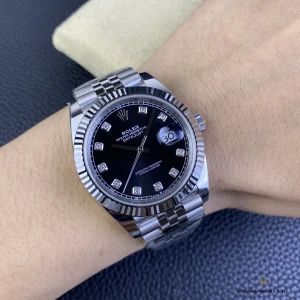 Crown and case profile on the Datejust 126334 black diamond