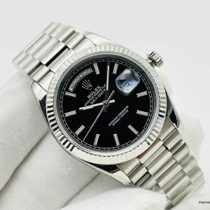 Day-Date 228236 angled shot showing fluted bezel light play