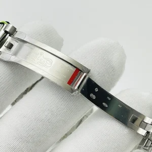 Day and date windows detail on the 228236 black dial