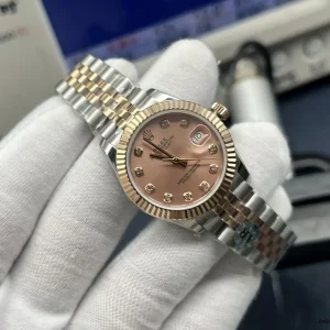 Rolex Datejust 278271 on wrist showing 31mm proportions