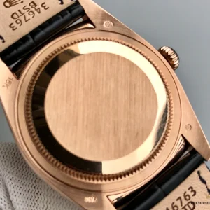 Side profile of the 118135CH showing 36mm case proportions