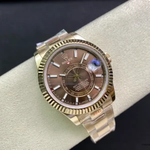 Sky-Dweller 326935 chocolate dial showing Roman numerals and month windows