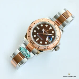 Replica Yacht-Master 116621 wrist shot showing two-tone Oyster bracelet