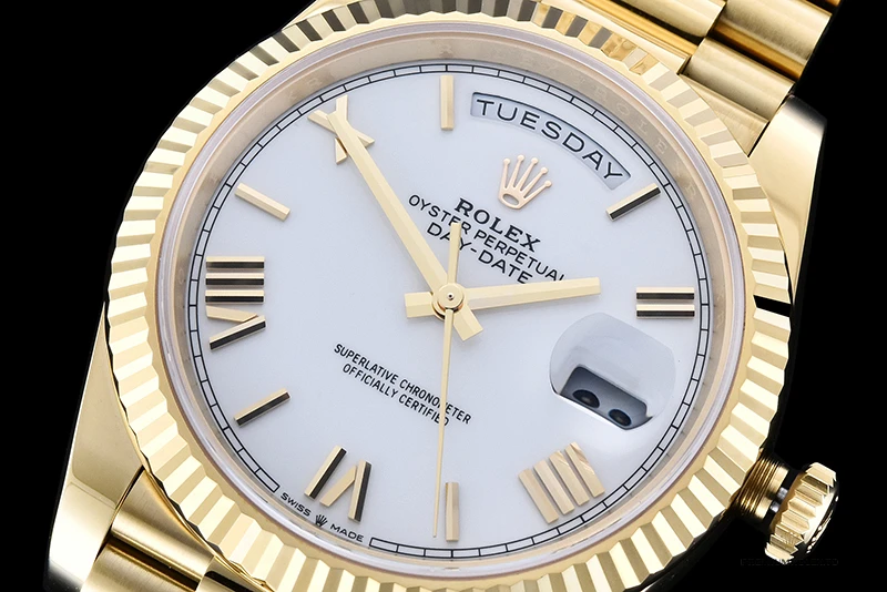 Replica Rolex Day-Date 40 mm White Dial Yellow Gold M228238-0042 - Affordable Super Clone Watch