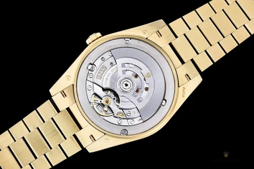 Replica Rolex Day-Date 40 mm White Dial Yellow Gold M228238-0042 - Premium Super Clone Watch